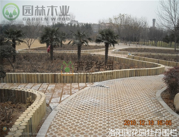 粉色视频导航草坪护栏